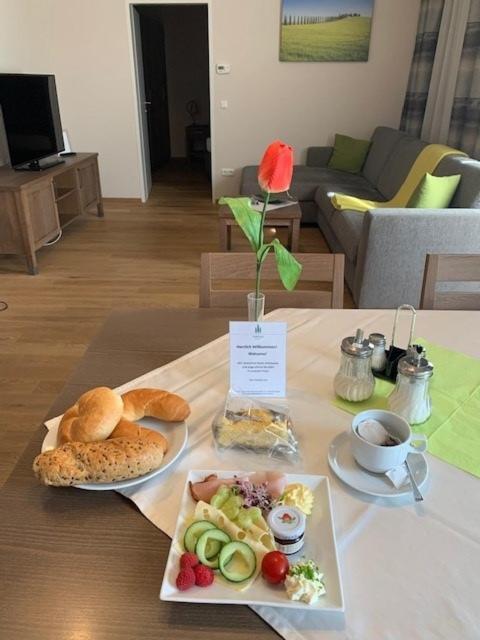 Mattone Aparthotel Lanzenkirchen Экстерьер фото