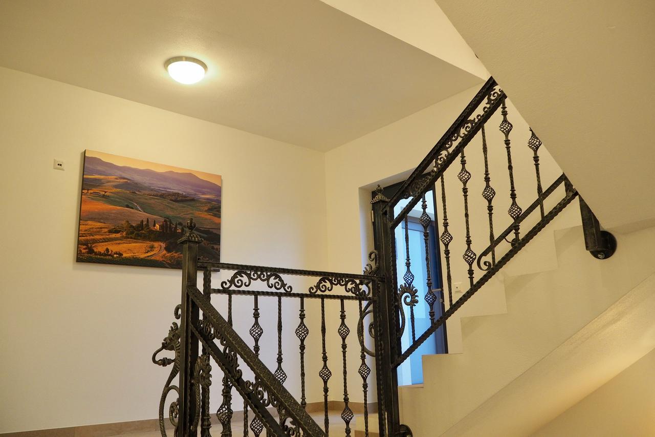Mattone Aparthotel Lanzenkirchen Экстерьер фото